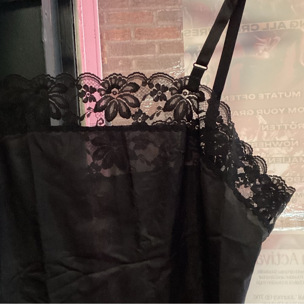 Vintage Black Lace Trim Lingerie Top - Picture 3 of 3